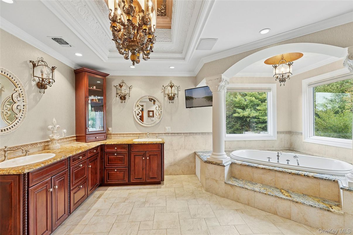 Bathroom, Chandelier, Dual Sink Vanities, Interior, Recessed Lighting