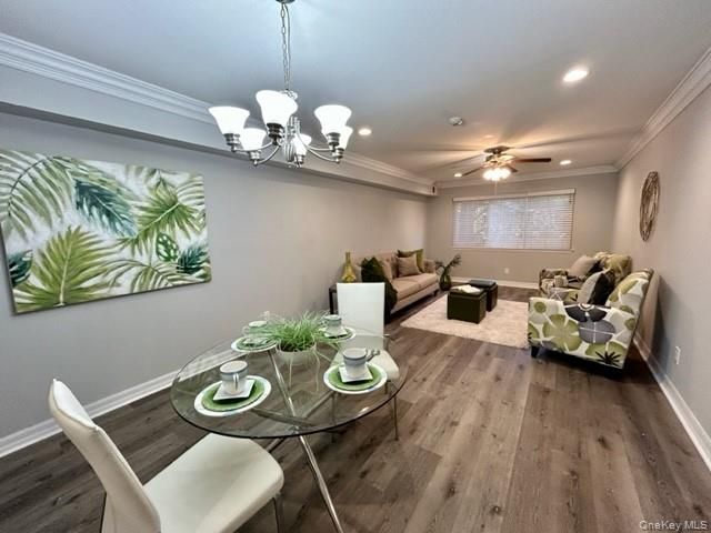 Chandelier, Dining room, Interior, Living room, Recessed Lighting, Wood Texture Flooring