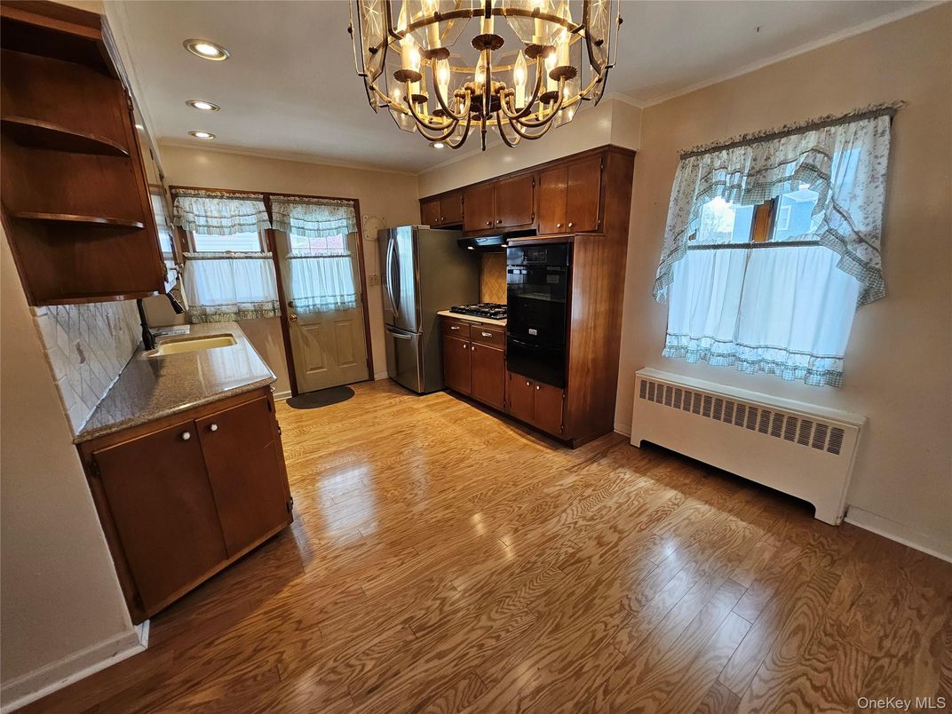 Chandelier, Interior, Kitchen, Recessed Lighting, Wood Texture Flooring