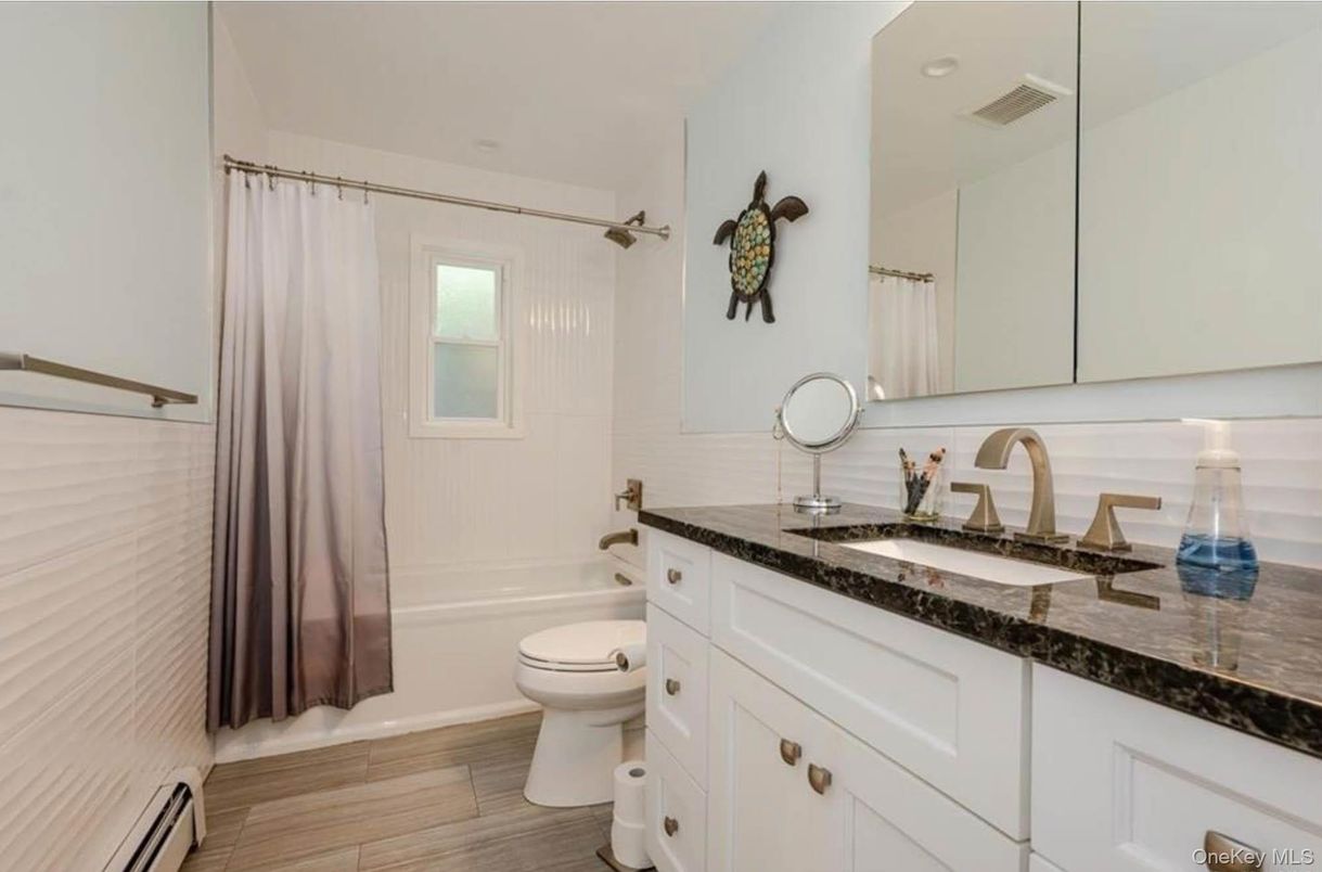 Bathroom, Interior, Recessed Lighting, Wood Texture Flooring