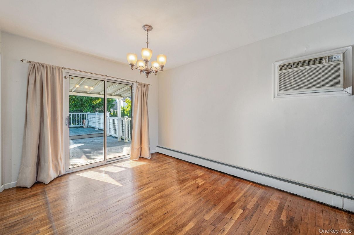 Chandelier, Empty room, Interior, Wood Texture Flooring