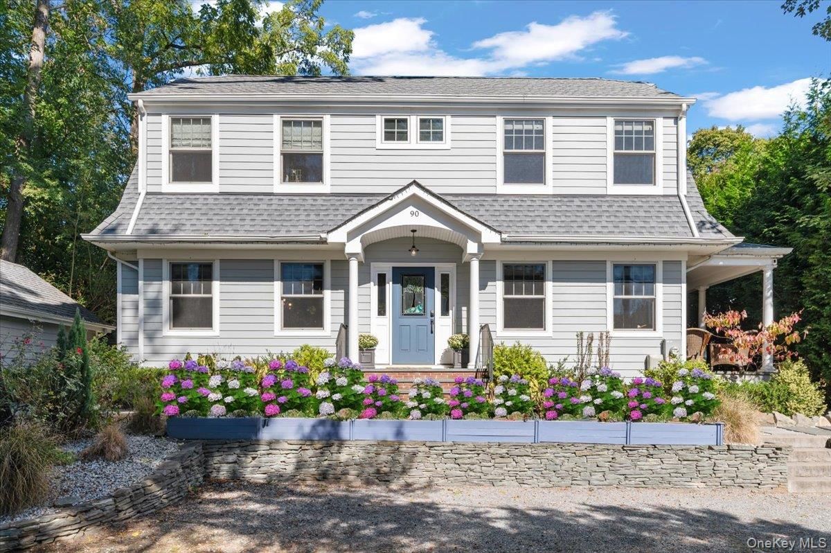 Exterior, Facade, Georgian