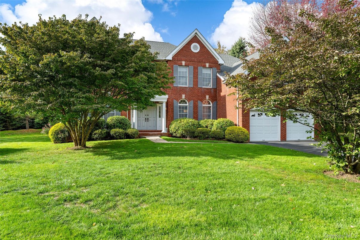 Attached, Backyard, Exterior, Facade, Brick Facade, Brick Traditional