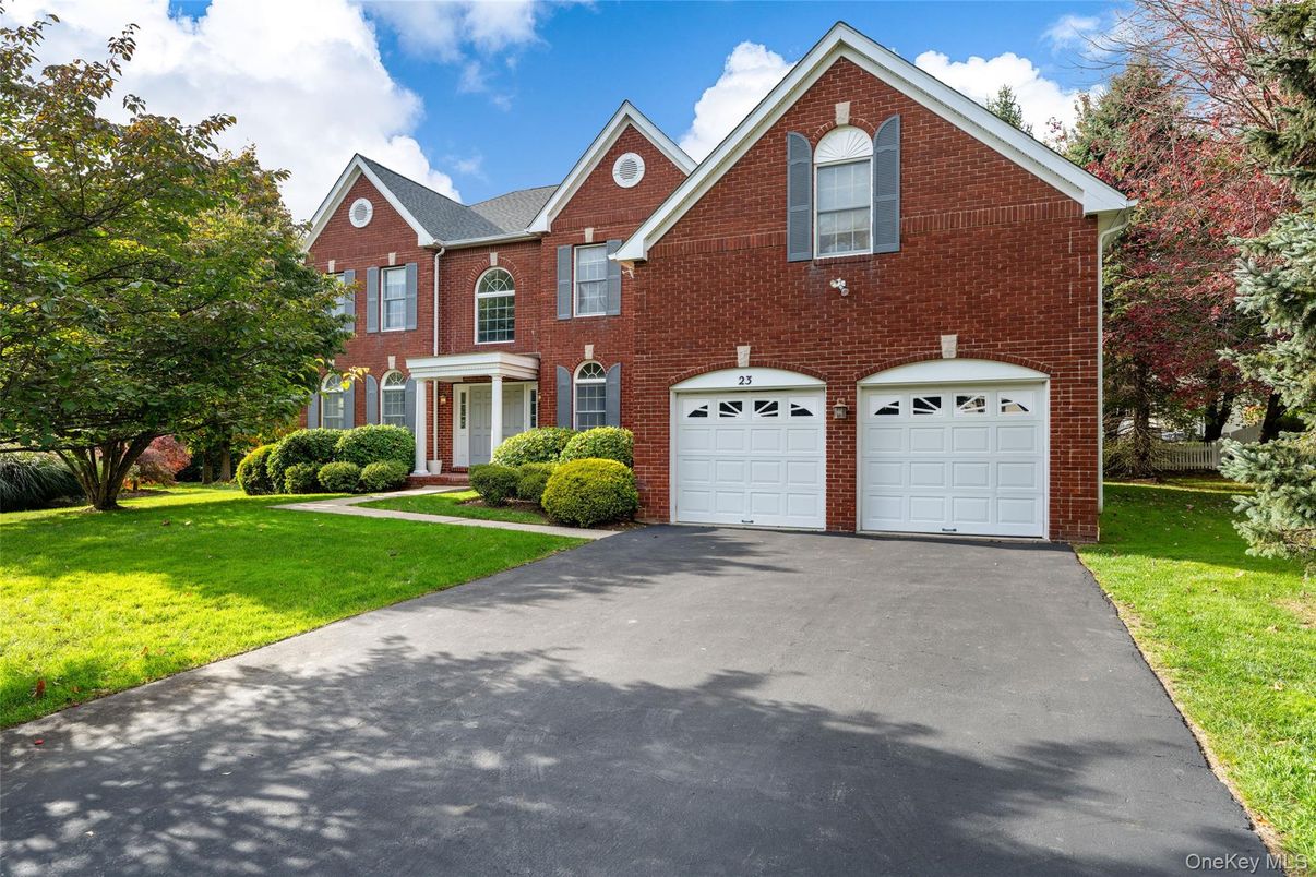 Attached, Exterior, Facade, Brick Facade, Brick Traditional