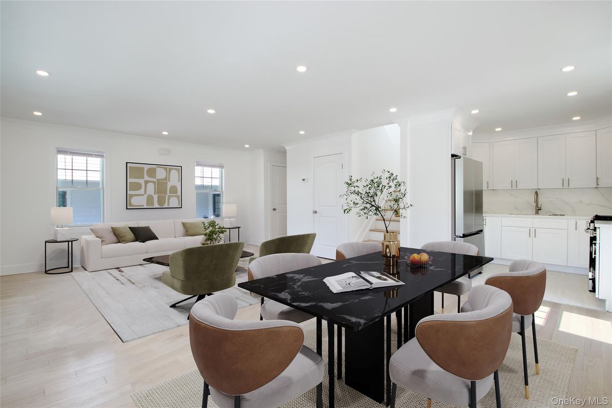 Dining room, Interior, Kitchen, Living room, Marble Walls, Recessed Lighting, Wood Texture Flooring