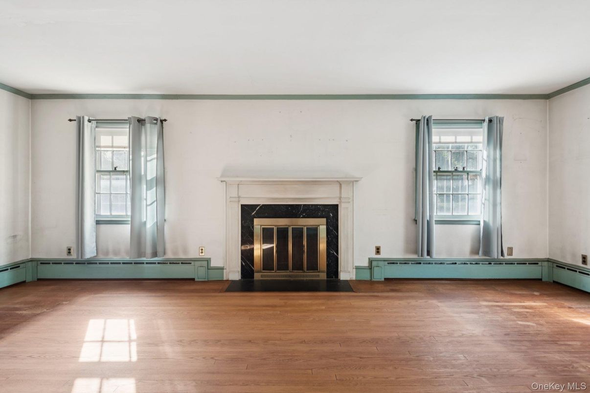 Empty room, Fireplace, Interior, Wood Texture Flooring