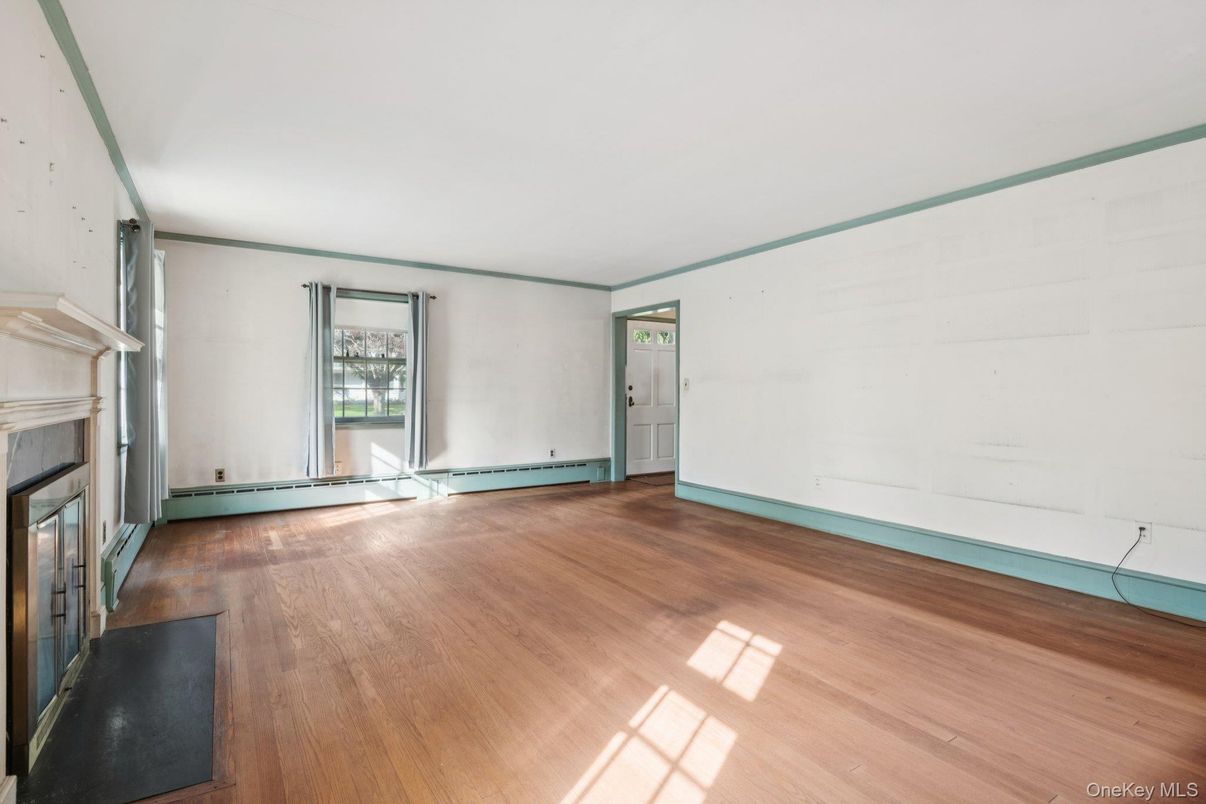 Empty room, Fireplace, Interior, Wood Texture Flooring