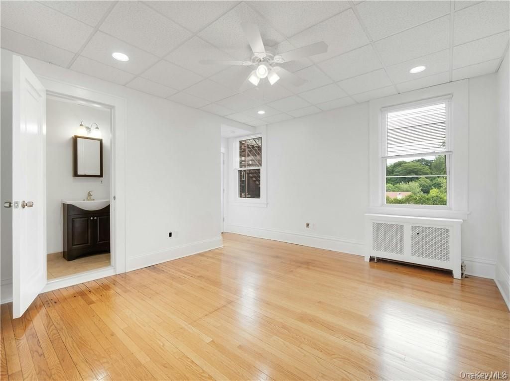 Bathroom, Empty room, Interior, Recessed Lighting, Wood Texture Flooring