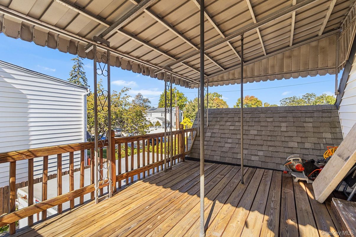 Exterior, Wood Texture Flooring