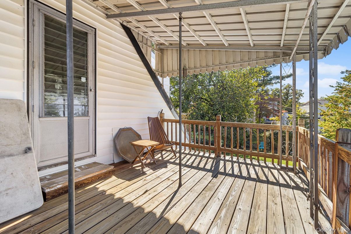 Exterior, Wood Texture Flooring