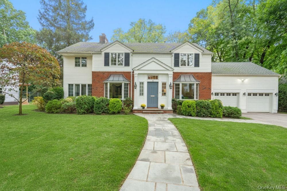 Attached, Exterior, Facade, Brick Facade, Farmhouse