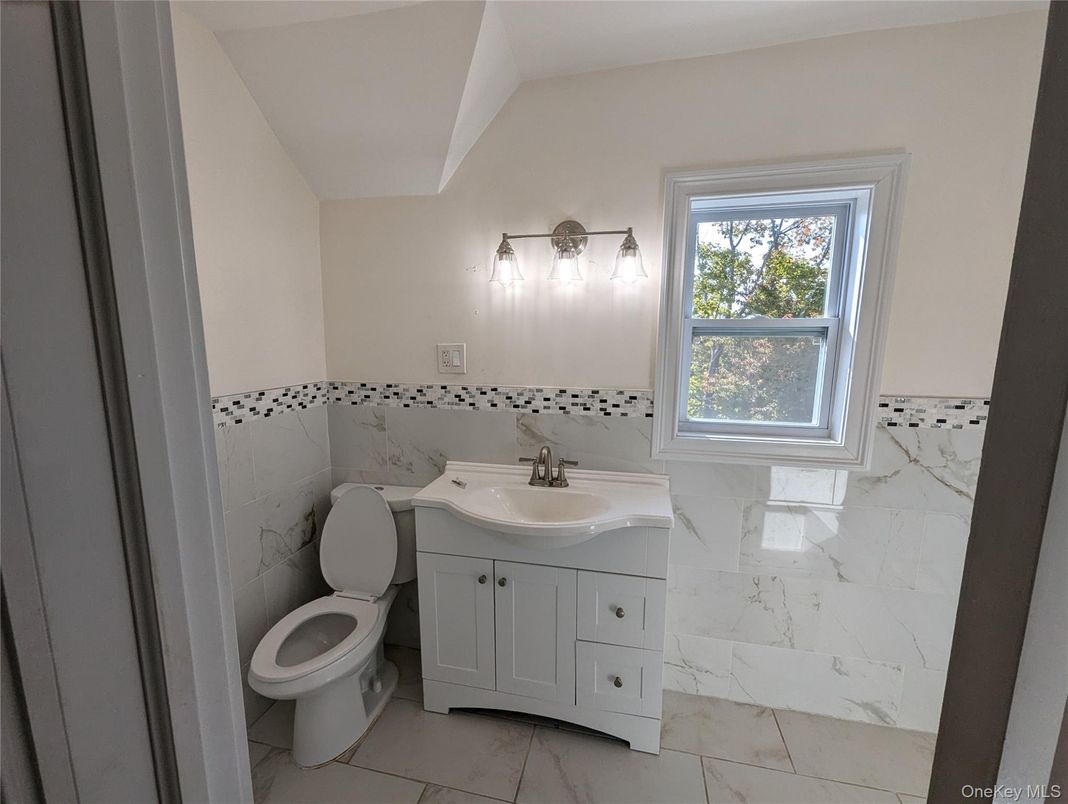 Bathroom, Interior, Marble, Marble Walls