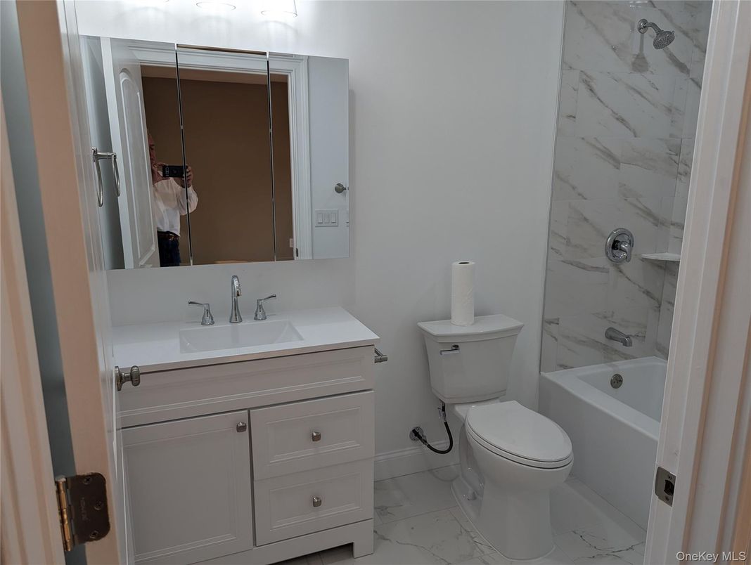 Bathroom, Interior, Marble, Marble Walls