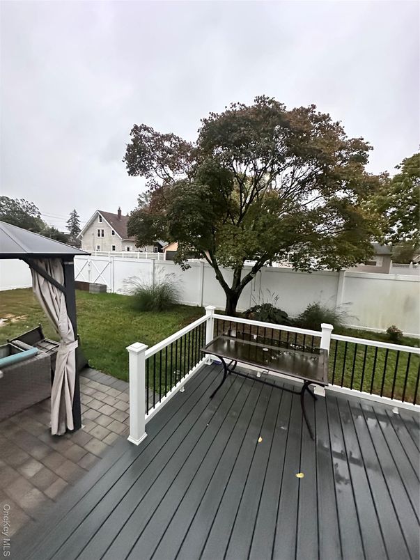 Backyard, Exterior, Water