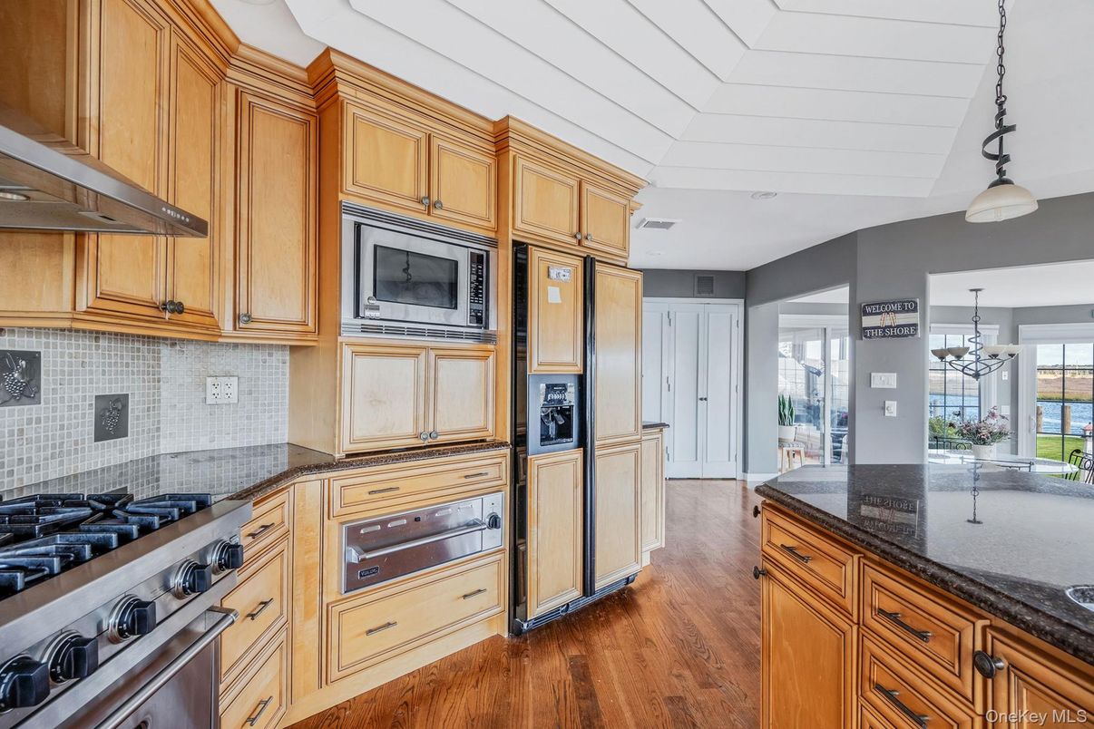 Chandelier, Interior, Kitchen, Pendant Lights, Wood Texture Flooring