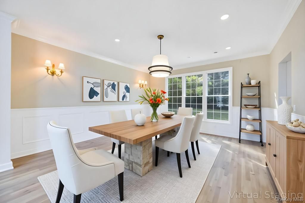 Dining room, Interior, Recessed Lighting, Wood Texture Flooring