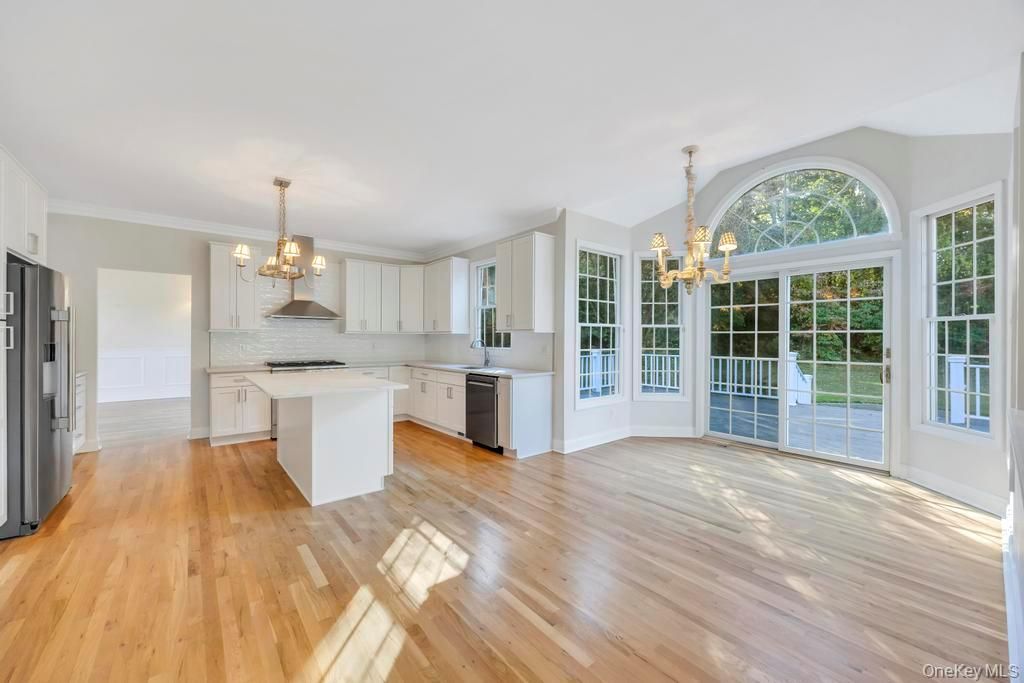 Chandelier, Empty room, Interior, Kitchen, Wood Texture Flooring