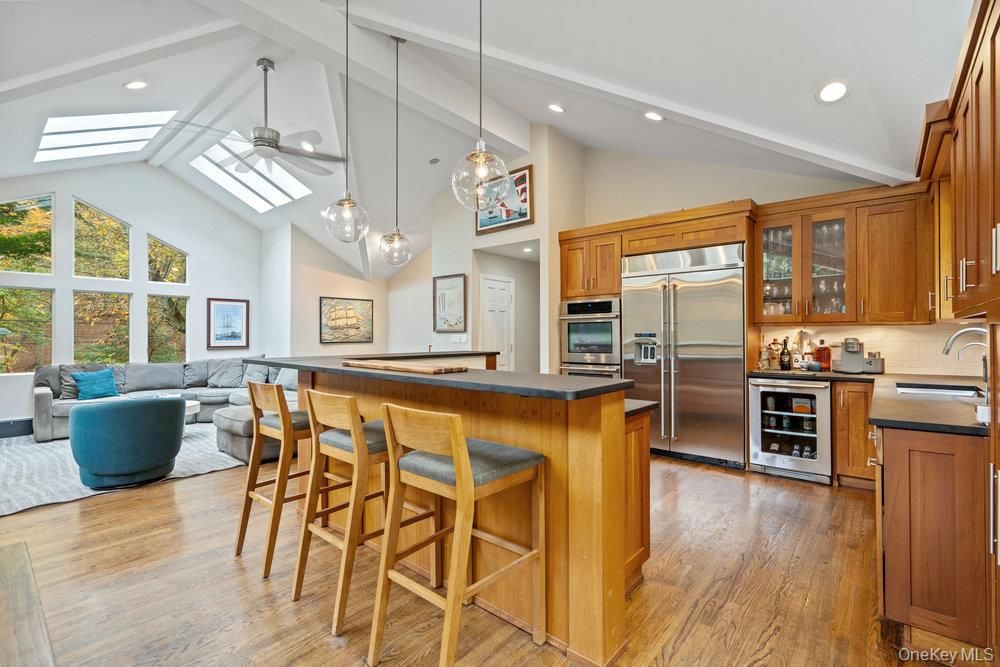 Interior, Kitchen, Living room, Pendant Lights, Recessed Lighting, Stainless Steel Appliances, Wood Texture Flooring