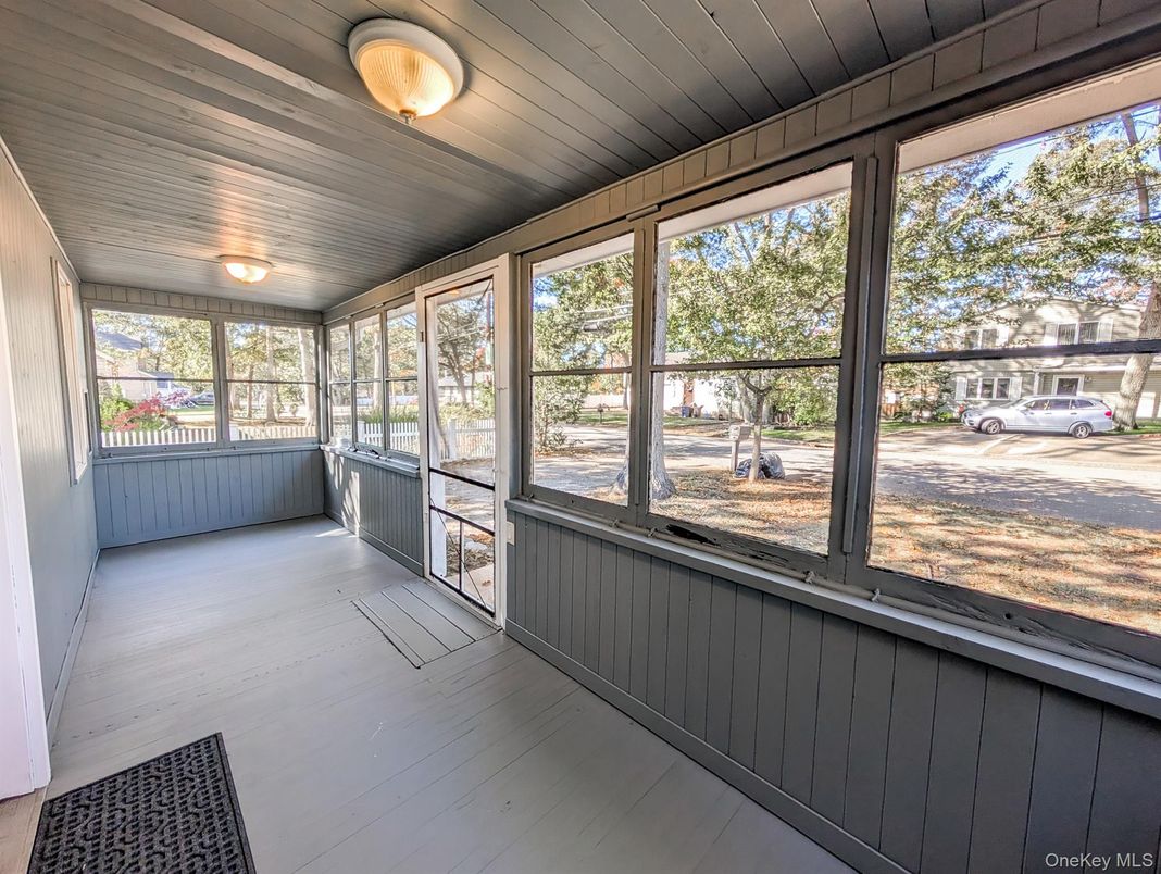 Interior, Sun Room, Wood Texture Flooring