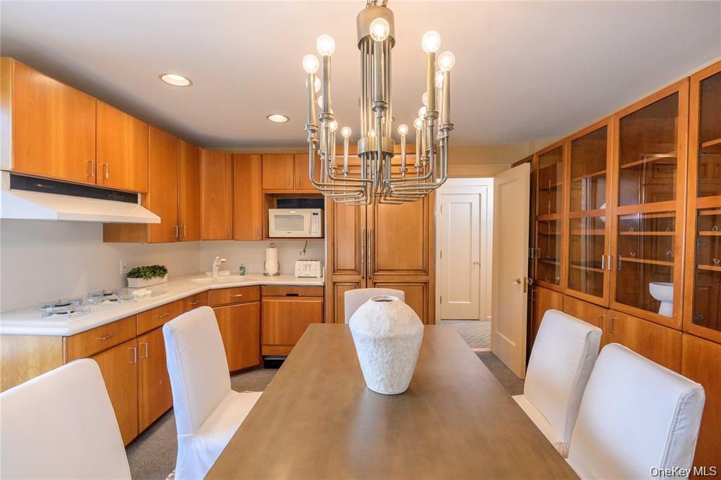Chandelier, Dining room, Interior, Kitchen, Recessed Lighting