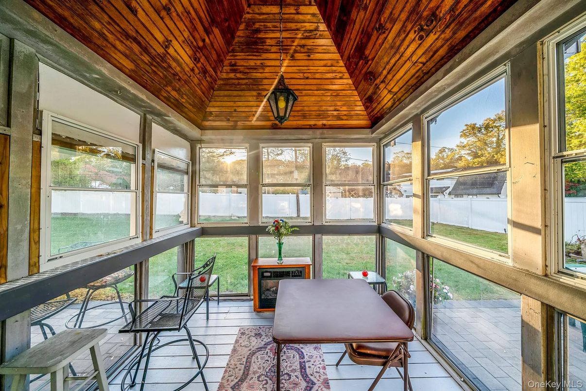 Interior, Sun Room, Wooden Ceilings