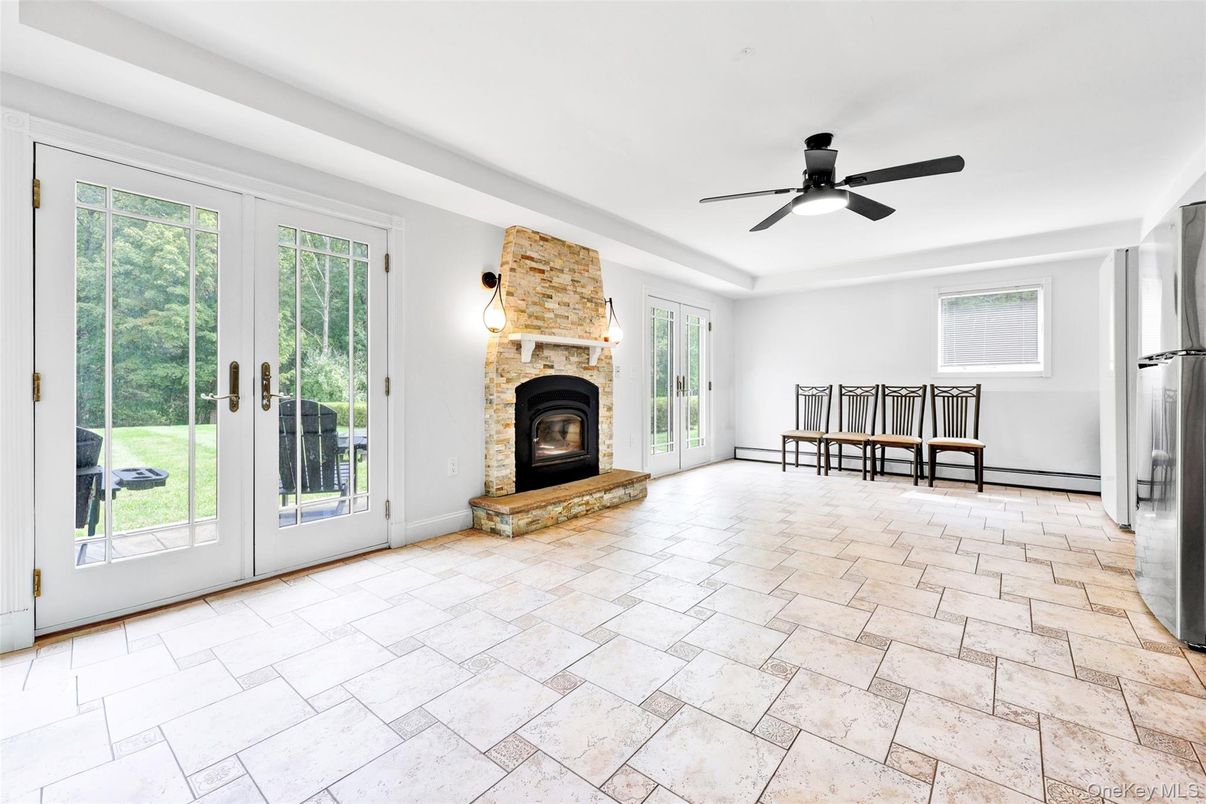 Empty room, Fireplace, Interior, Stone Walls