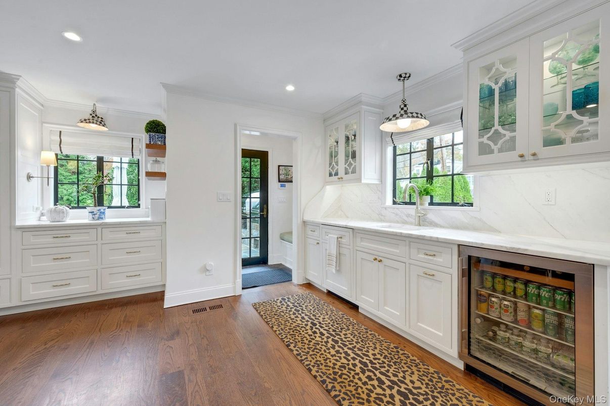 Interior, Kitchen, Marble Walls, Pendant Lights, Recessed Lighting, Wood Texture Flooring