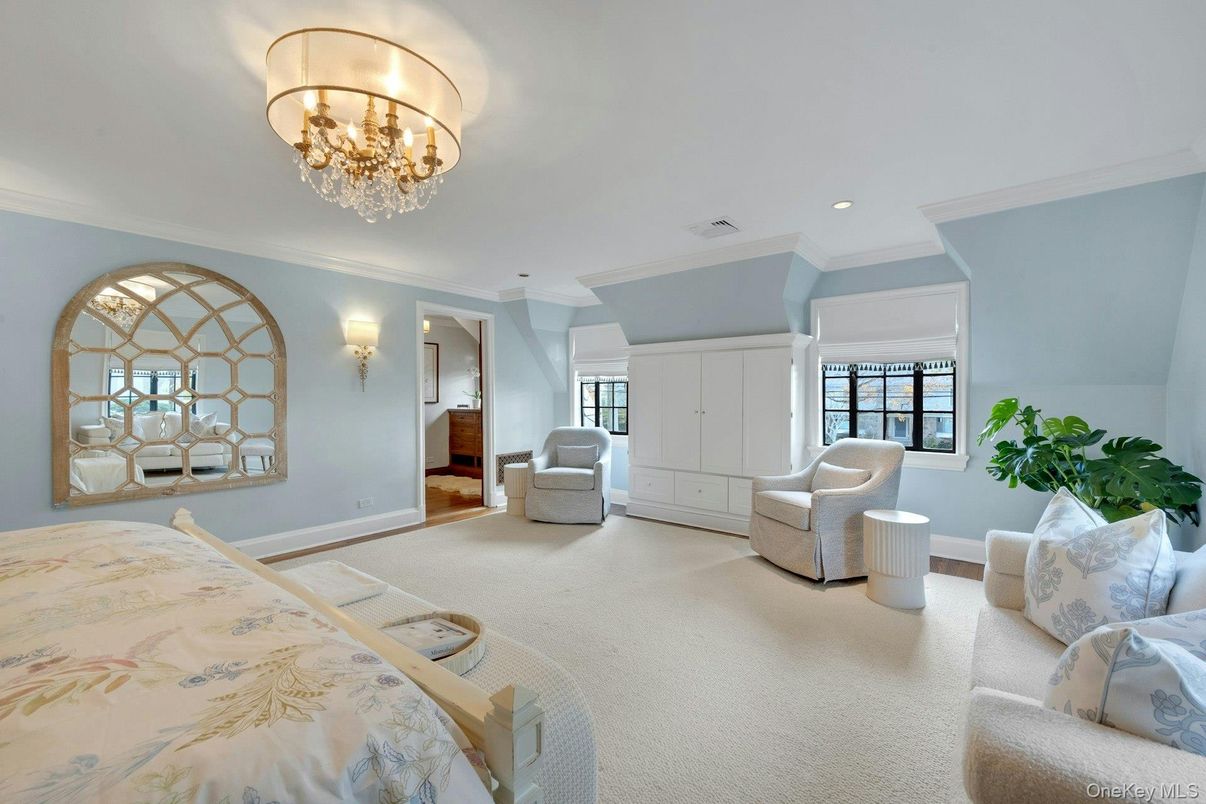 Chandelier, Interior, Recessed Lighting