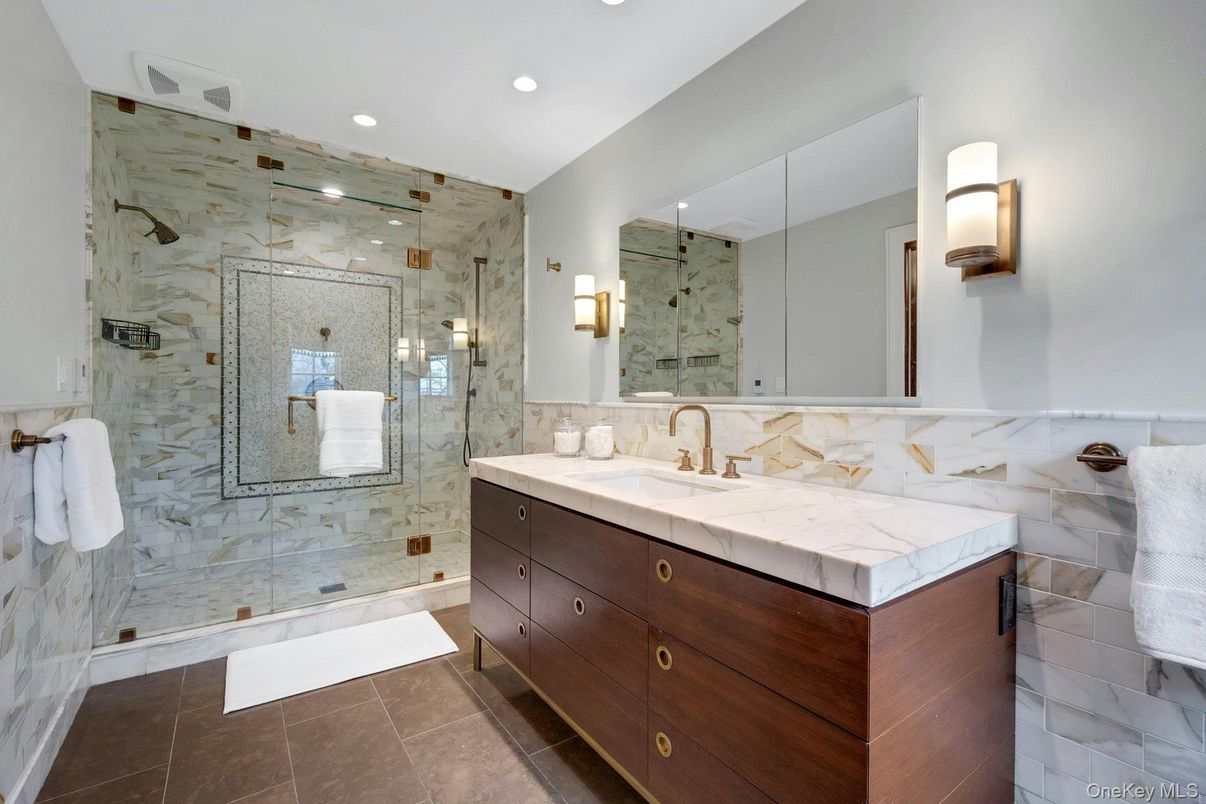 Bathroom, Dual Sink Vanities, Glass Shower, Interior, Recessed Lighting