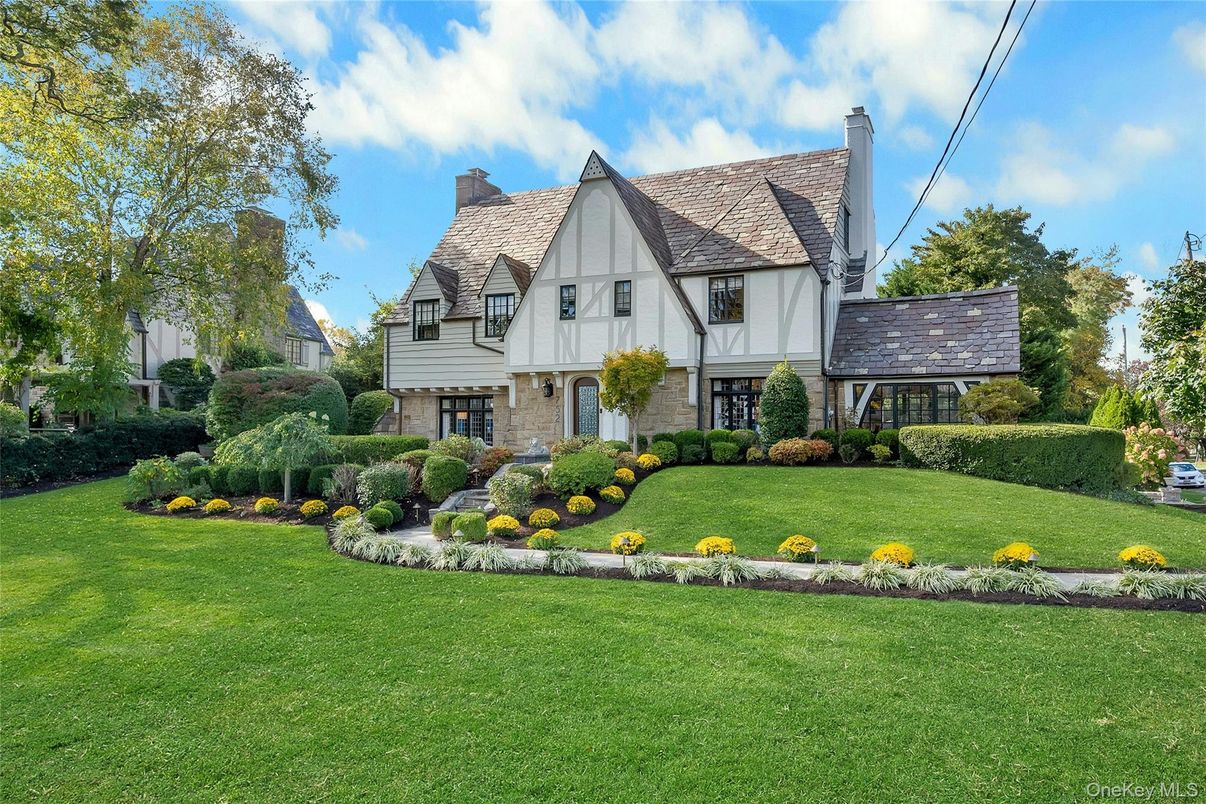 Backyard, Exterior, Facade, Brick Facade, Tudor Revival