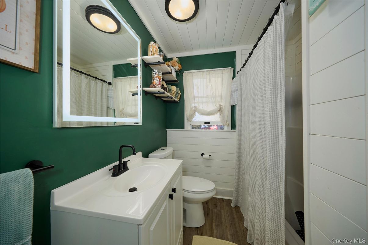 Bathroom, Interior, Wood Texture Flooring