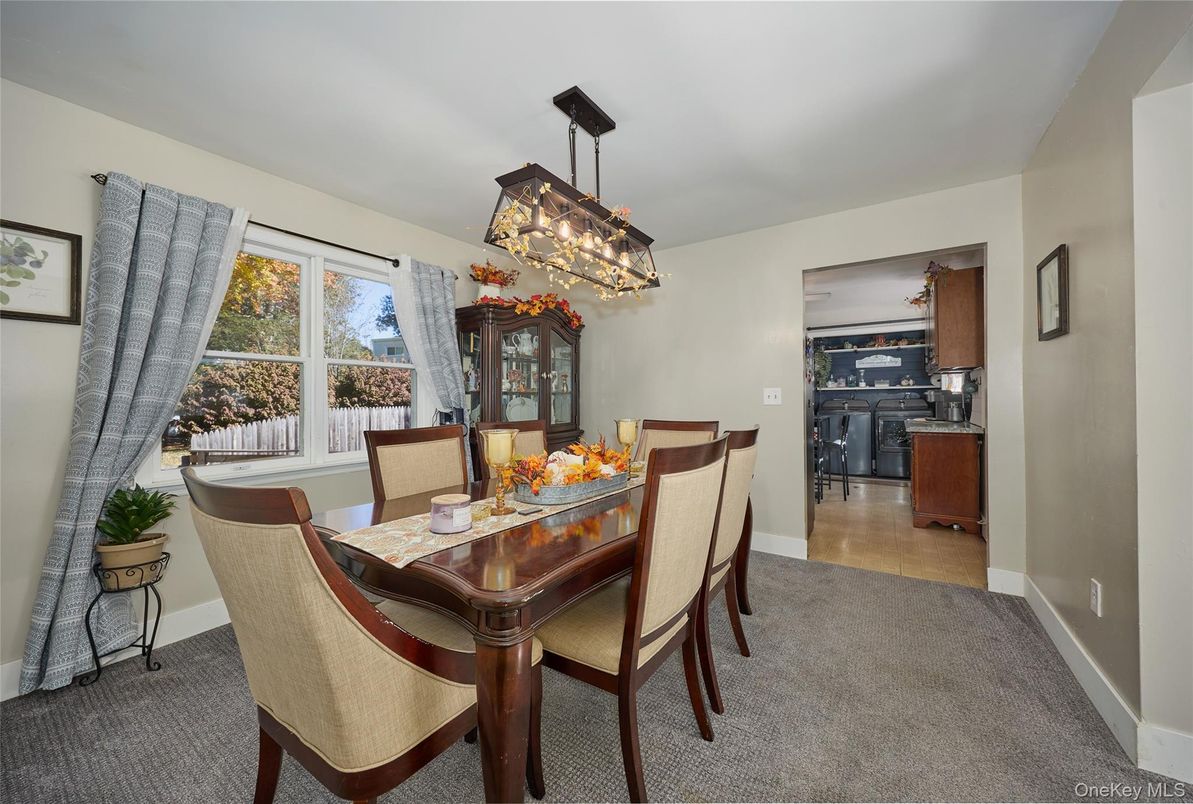 Dining room, Interior, Pendant Lights