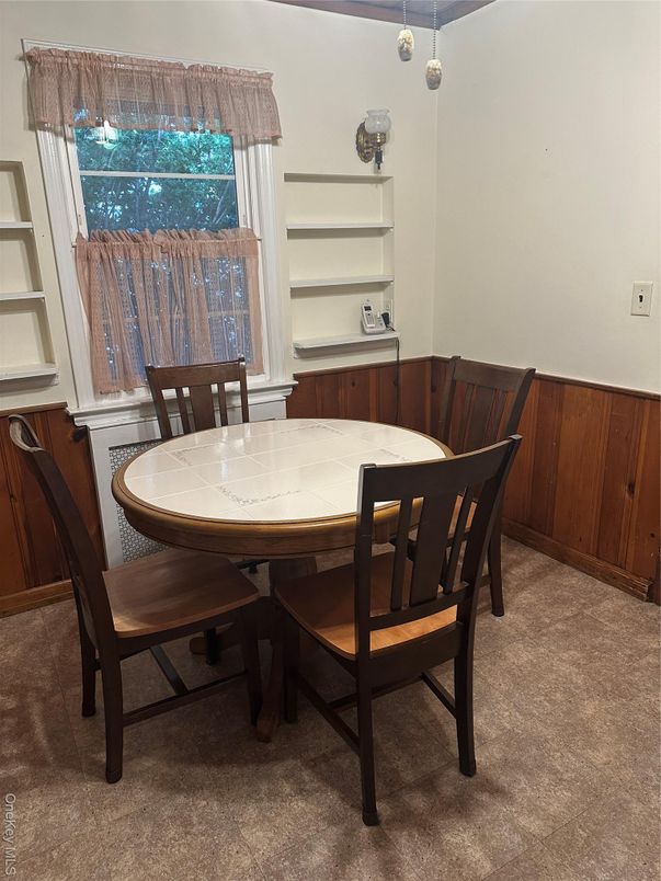 Dining room, Interior