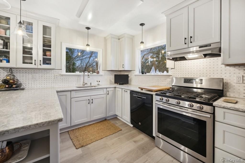 Interior, Kitchen, Pendant Lights, Stainless Steel Appliances, Wood Texture Flooring