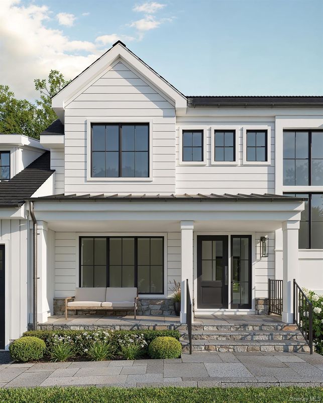 Exterior, Facade, Farmhouse