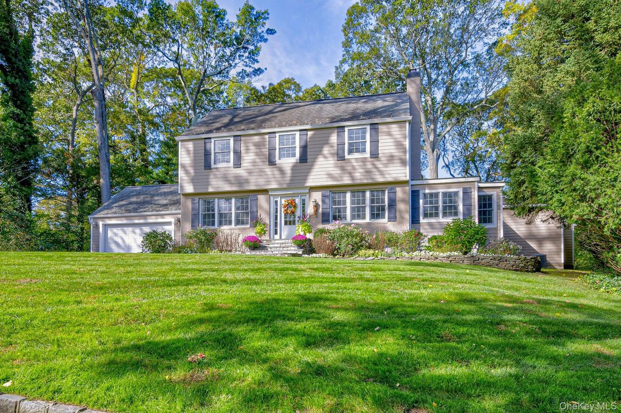 Exterior, Facade, Georgian