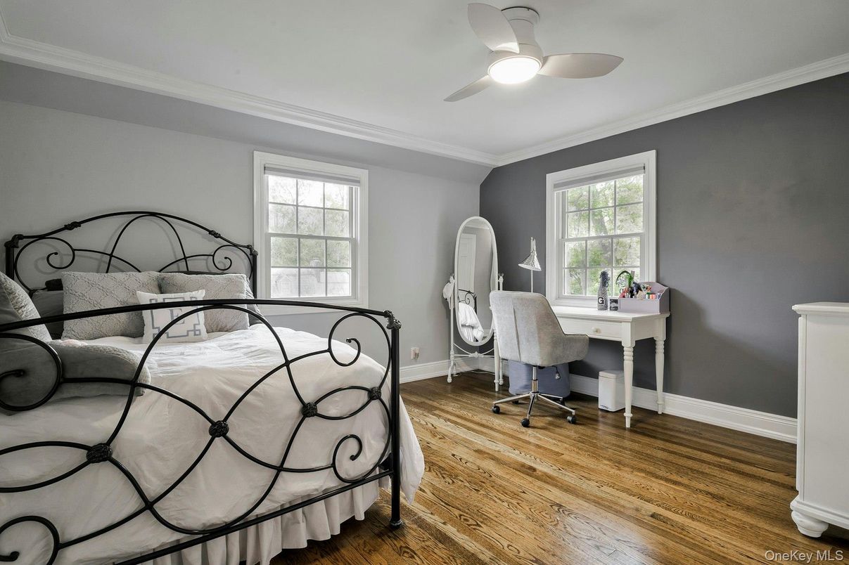 Bedroom, Home Office, Interior, Wood Texture Flooring