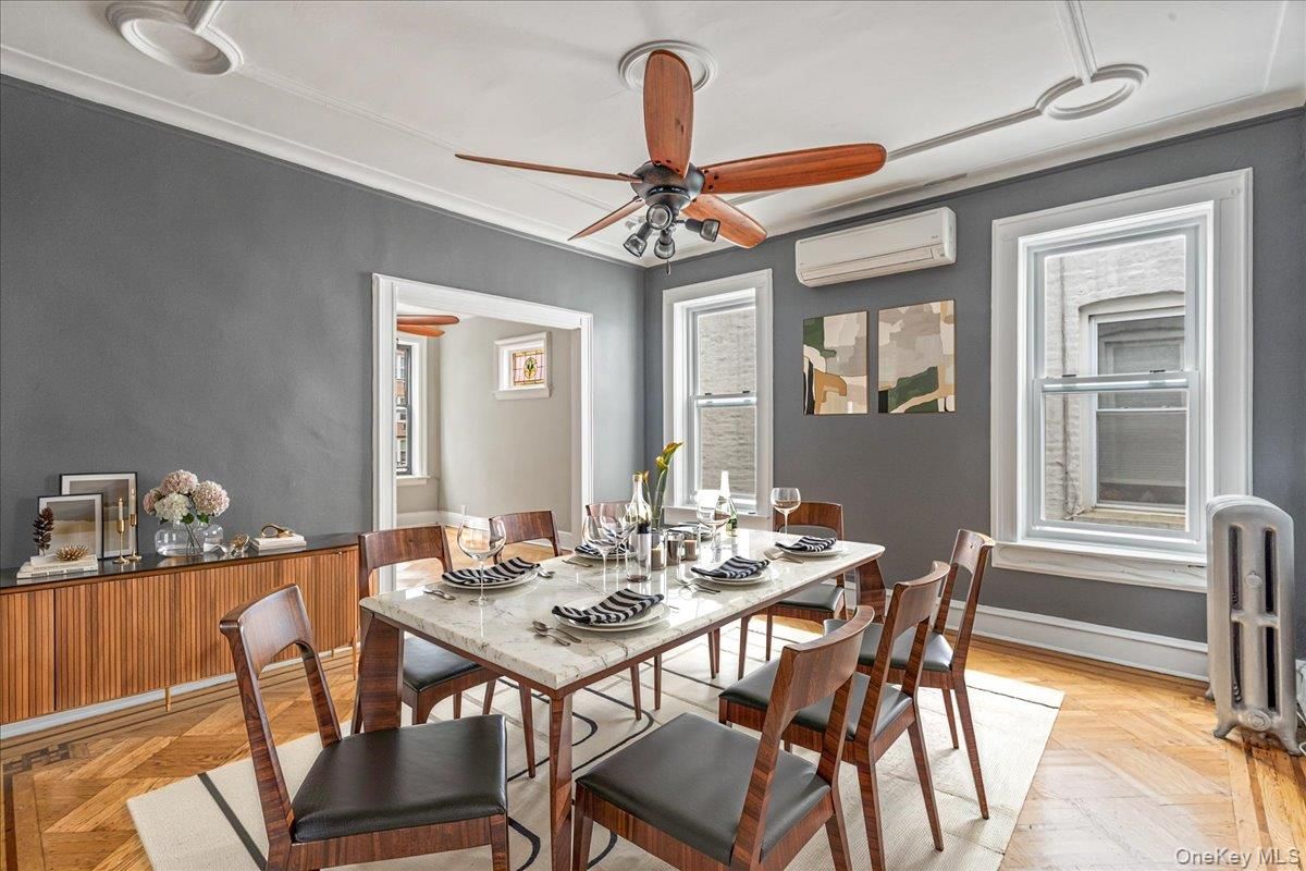 Dining room, Interior, Wood Texture Flooring