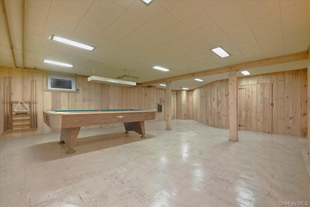 Billiard Table, Game Room, Interior, Recessed Lighting, Wooden Walls