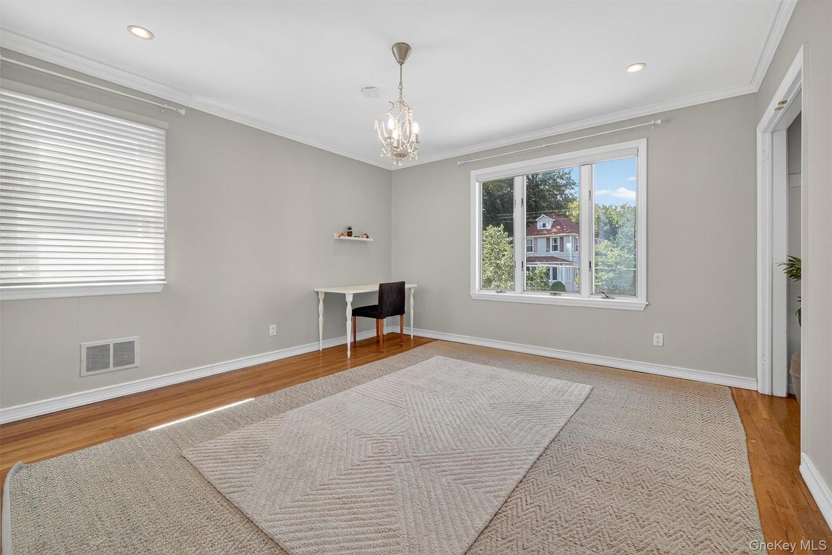 Home Office, Interior, Pendant Lights, Recessed Lighting, Wood Texture Flooring