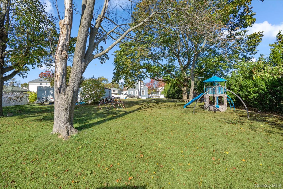 Backyard, Exterior, Playground