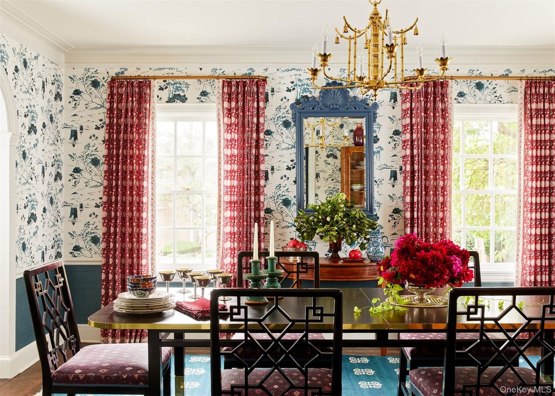 Chandelier, Dining room, Interior