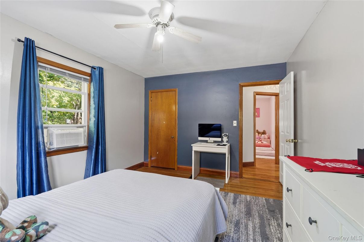 Bedroom, Home Office, Interior, Wood Texture Flooring