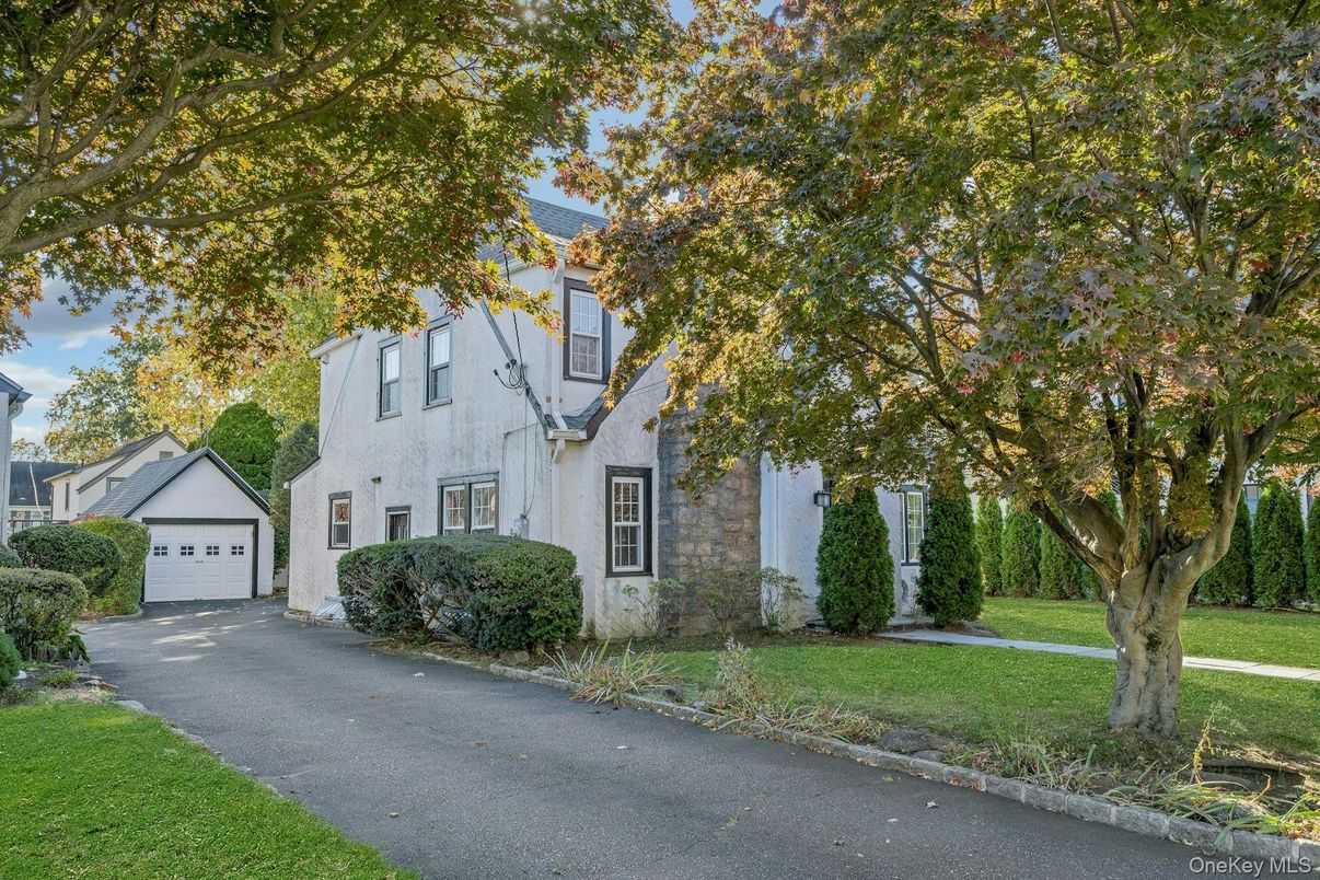 Detached Garage, Exterior, Facade, French Provincial