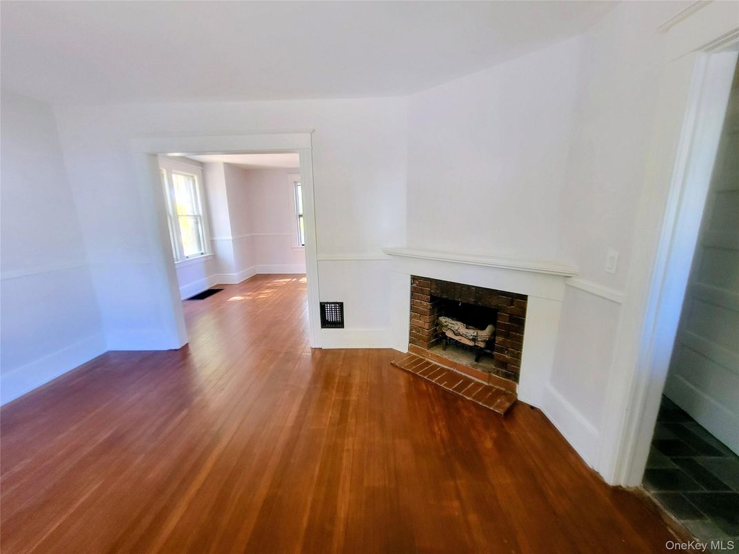 Empty room, Fireplace, Interior, Wood Texture Flooring