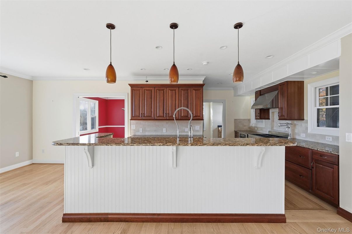 Interior, Kitchen, Pendant Lights, Recessed Lighting, Wood Texture Flooring