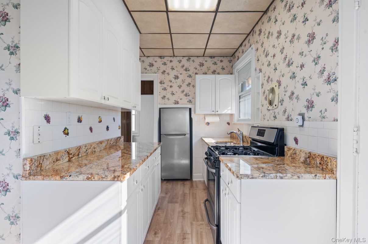Interior, Kitchen, Wood Texture Flooring