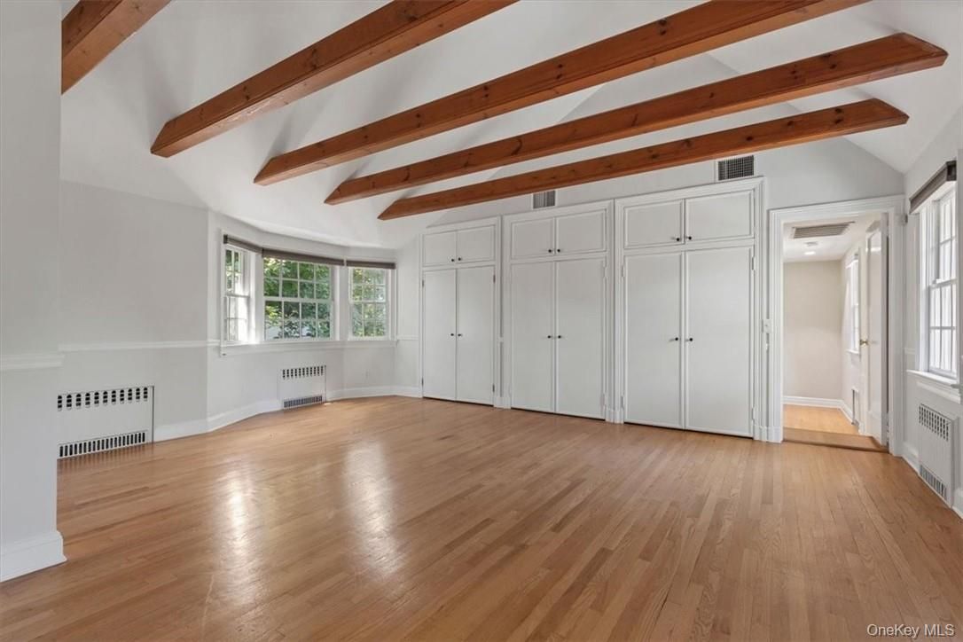 Empty room, Interior, Wooden Beams, Wood Texture Flooring