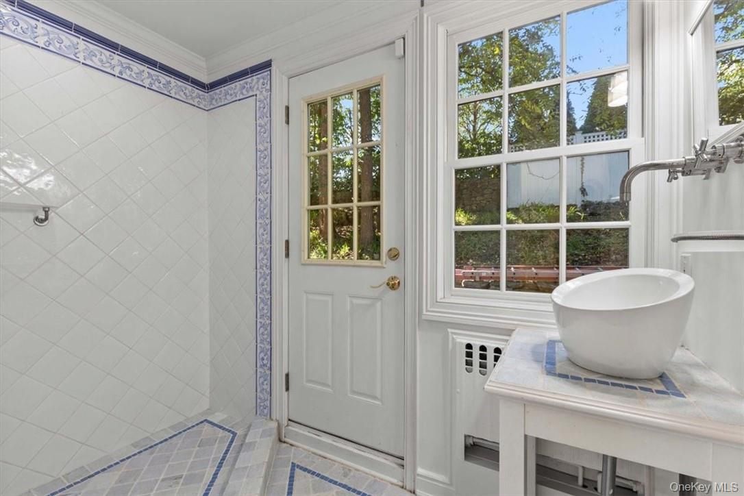 Bathroom, Free Standing Baths, Glass Shower, Interior