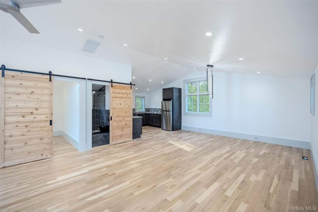 Empty room, Interior, Kitchen, Recessed Lighting, Wood Texture Flooring